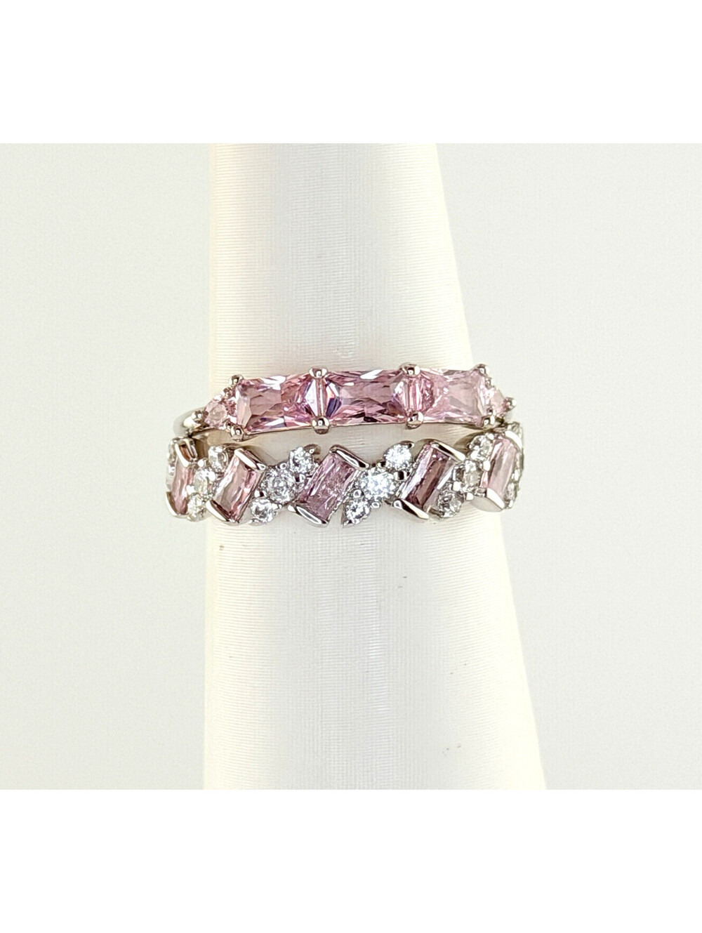 Bomb Party Sz 7 "Wishing For Sparkle" Rose Quartz on Rhodium RBP5960 RETRO